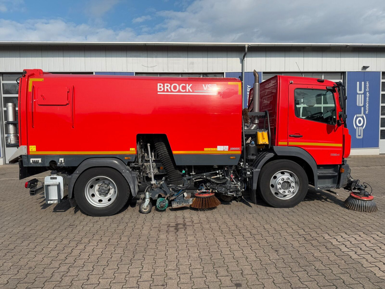 Mercedes-Benz Atego 1324 4x2 Kehrmaschine BROCK HD Anlage - Măturătoare stradală: Foto 3 Mercedes-Benz Atego 1324 4x2 Kehrmaschine BROCK HD Anlage - Măturătoare stradală: Foto 3