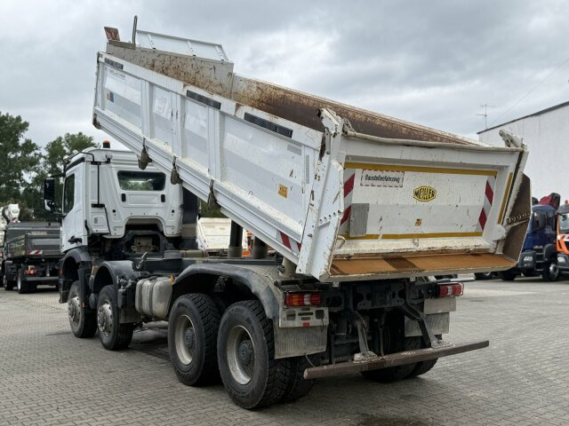 Mercedes-Benz Meiler Dreiseitenkipper Bordmatik - Camion basculantă: Foto 4 Mercedes-Benz Meiler Dreiseitenkipper Bordmatik - Camion basculantă: Foto 4