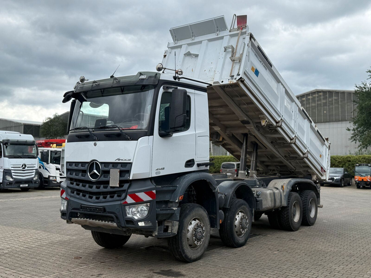 Mercedes-Benz Meiler Dreiseitenkipper Bordmatik - Camion basculantă: Foto 2 Mercedes-Benz Meiler Dreiseitenkipper Bordmatik - Camion basculantă: Foto 2