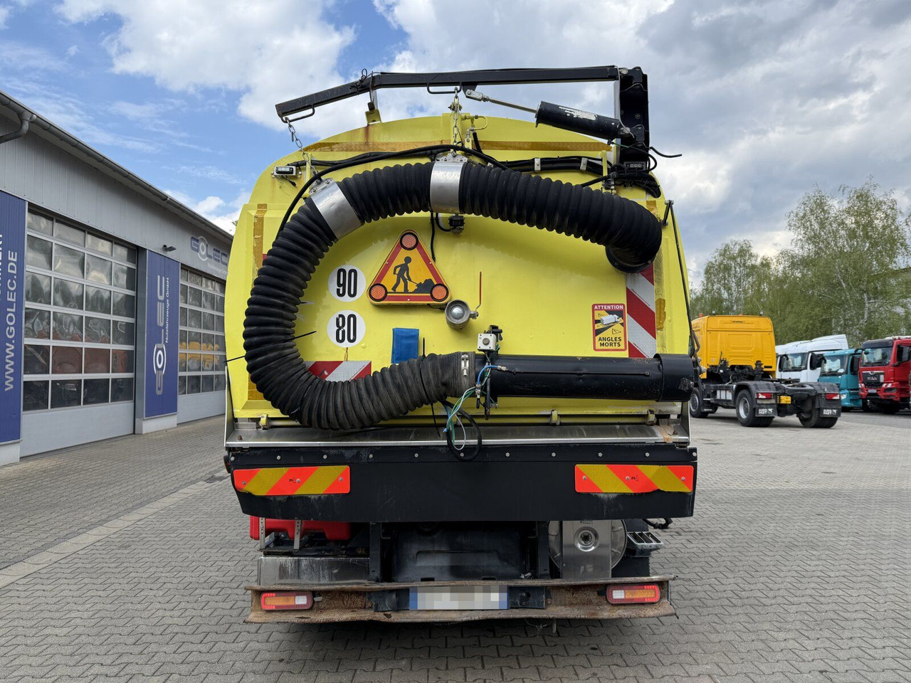 Renault Kehrmaschine Euro 6 SEMAT 6 m³ - Măturătoare stradală: Foto 4 Renault Kehrmaschine Euro 6 SEMAT 6 m³ - Măturătoare stradală: Foto 4