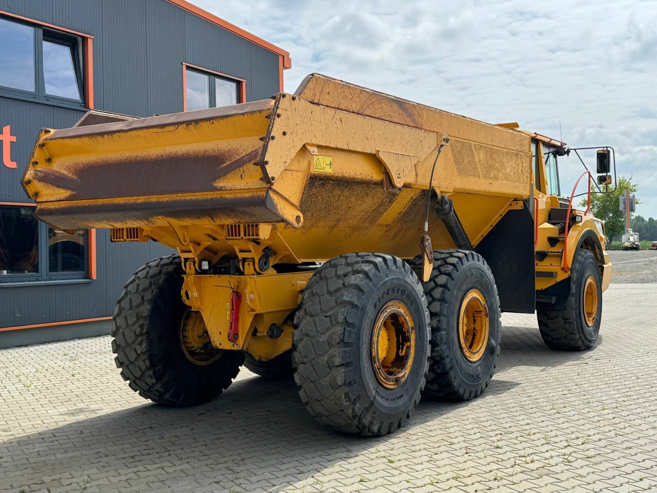 Volvo A25G Dumper 22,5 Ton 11.361 Stunden Volvo A25G Dumper 22,5 Ton 11.361 Stunden - Camion articulat: Foto 5 Volvo A25G Dumper 22,5 Ton 11.361 Stunden Volvo A25G Dumper 22,5 Ton 11.361 Stunden - Camion articulat: Foto 5