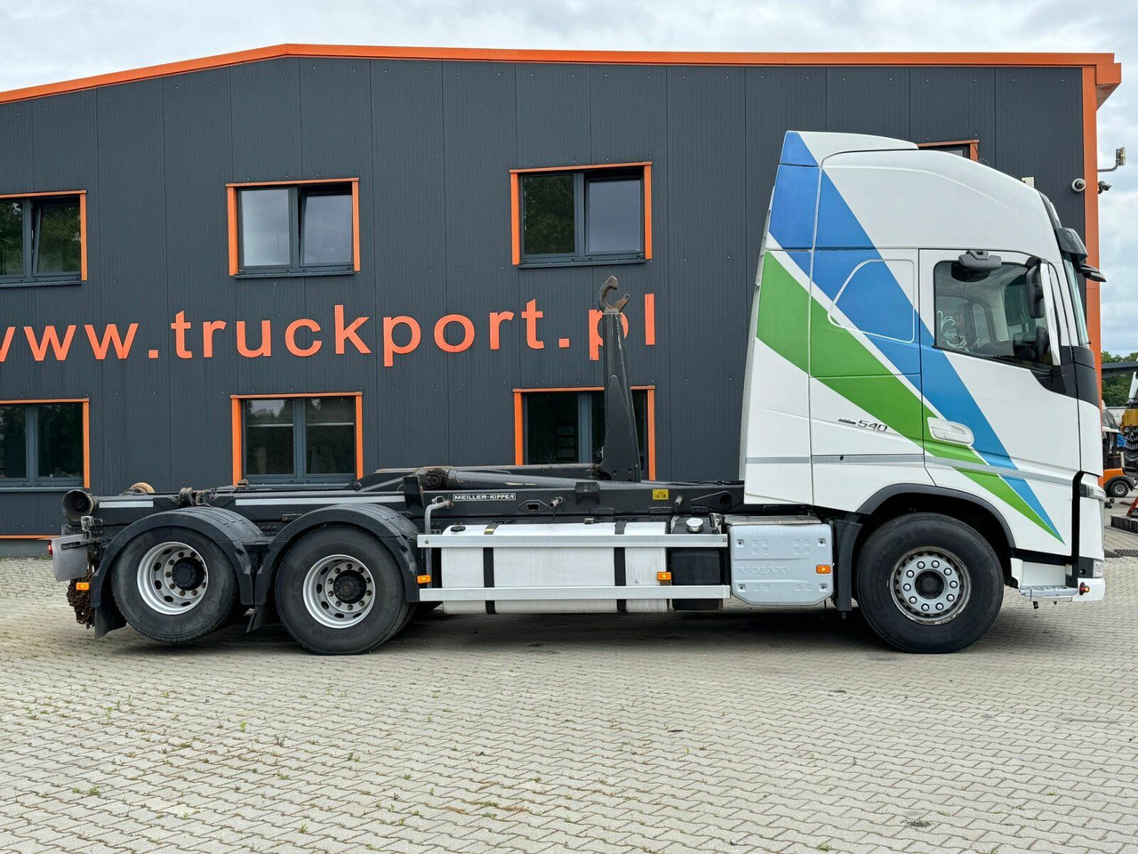 Volvo FH 540 6x2 Abrollkipper MEILLER RK 26.67 - Camion cu cârlig: Foto 4 Volvo FH 540 6x2 Abrollkipper MEILLER RK 26.67 - Camion cu cârlig: Foto 4