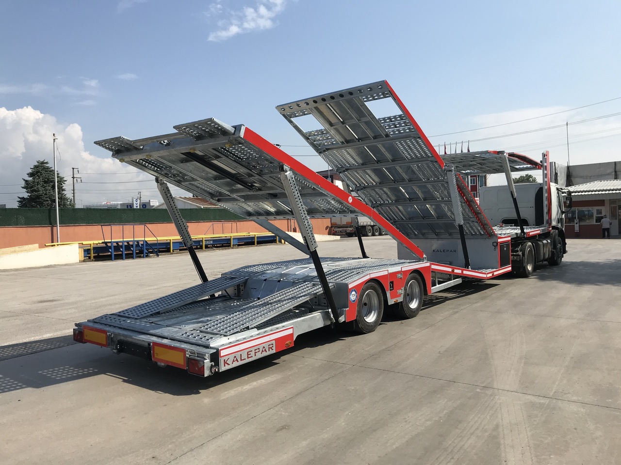 KALEPAR KLP 228V6-6 Loader Autotransporter - Semiremorcă transport auto: Foto 3 KALEPAR KLP 228V6-6 Loader Autotransporter - Semiremorcă transport auto: Foto 3