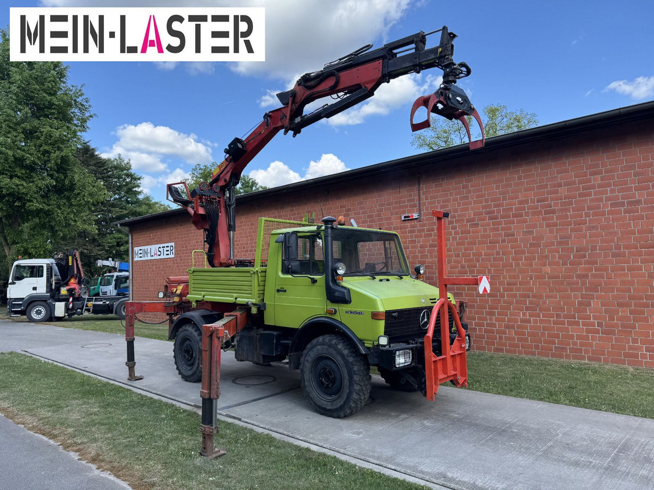 Unimog U 1650 PK 10500 Kran 15 m max. 3,9 t Seilwinde - Camion cu macara: Foto 2 Unimog U 1650 PK 10500 Kran 15 m max. 3,9 t Seilwinde - Camion cu macara: Foto 2