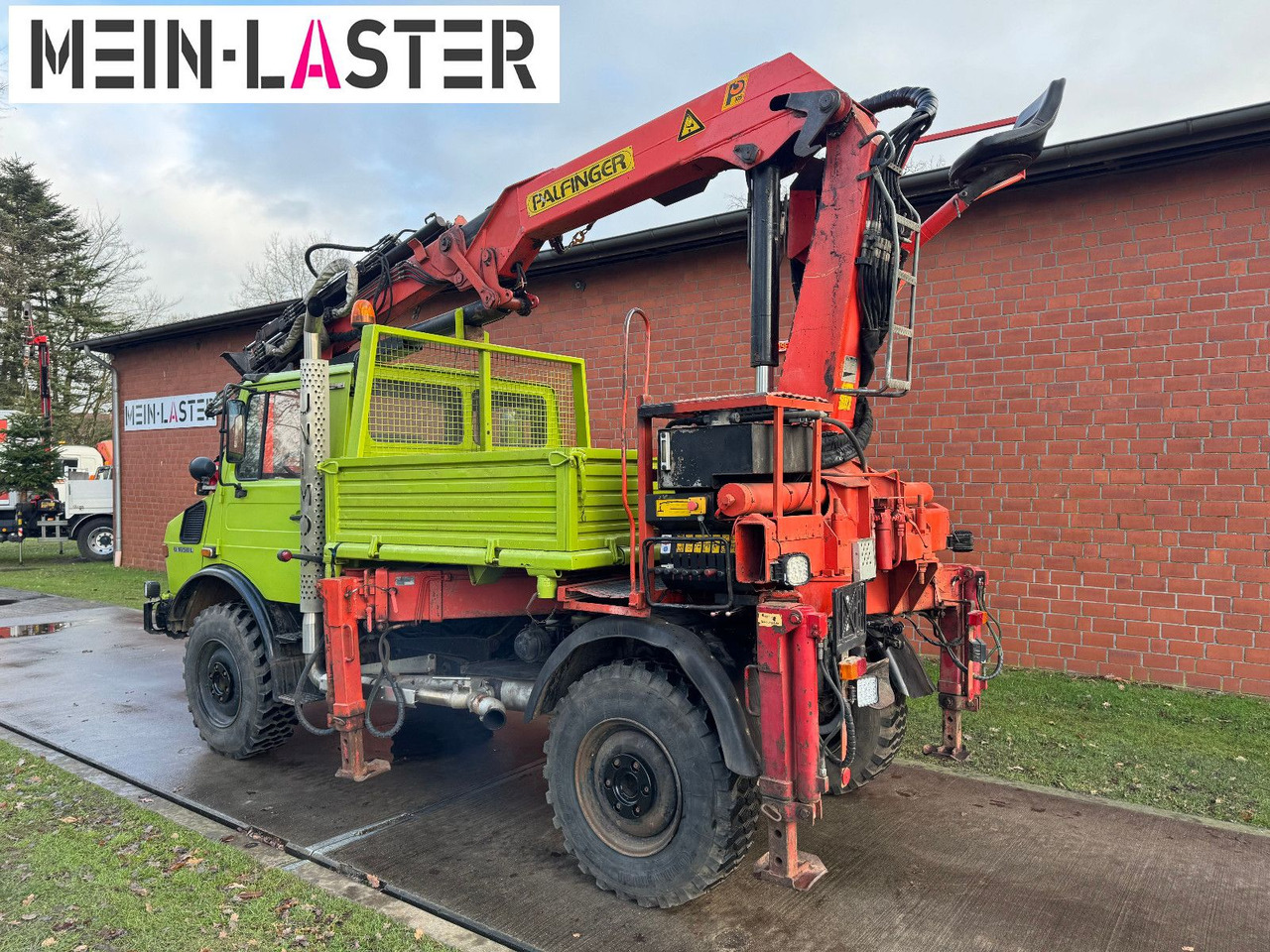 Unimog U 1650 PK 10500 Kran 15 m max. 3,9 t Seilwinde - Camion cu macara: Foto 4 Unimog U 1650 PK 10500 Kran 15 m max. 3,9 t Seilwinde - Camion cu macara: Foto 4