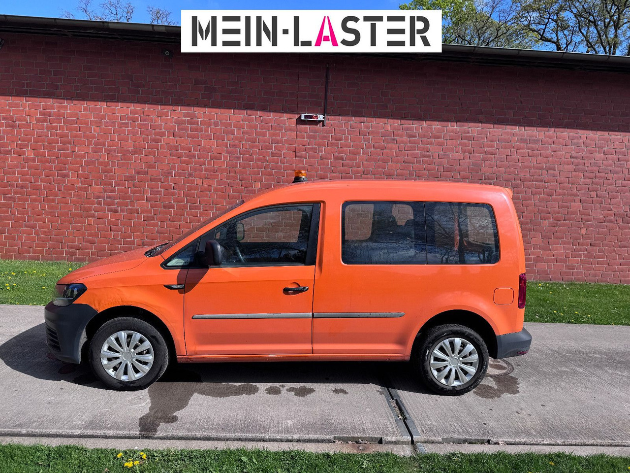 Volkswagen Caddy 2.0 TDI Klima 1. Hand 73.300 km - Transport persoane: Foto 3 Volkswagen Caddy 2.0 TDI Klima 1. Hand 73.300 km - Transport persoane: Foto 3