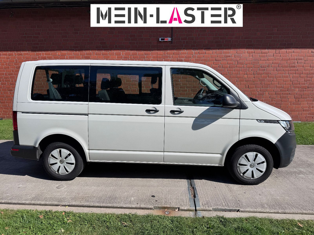 Volkswagen T6 2.0 tdi Standheizung Navigation AHK TÜV 5-27 - Transport persoane: Foto 3 Volkswagen T6 2.0 tdi Standheizung Navigation AHK TÜV 5-27 - Transport persoane: Foto 3
