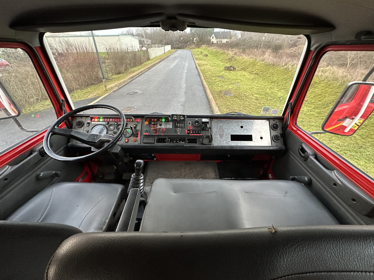 Autospeciala de stins incendii RENAULT M180: Foto 13