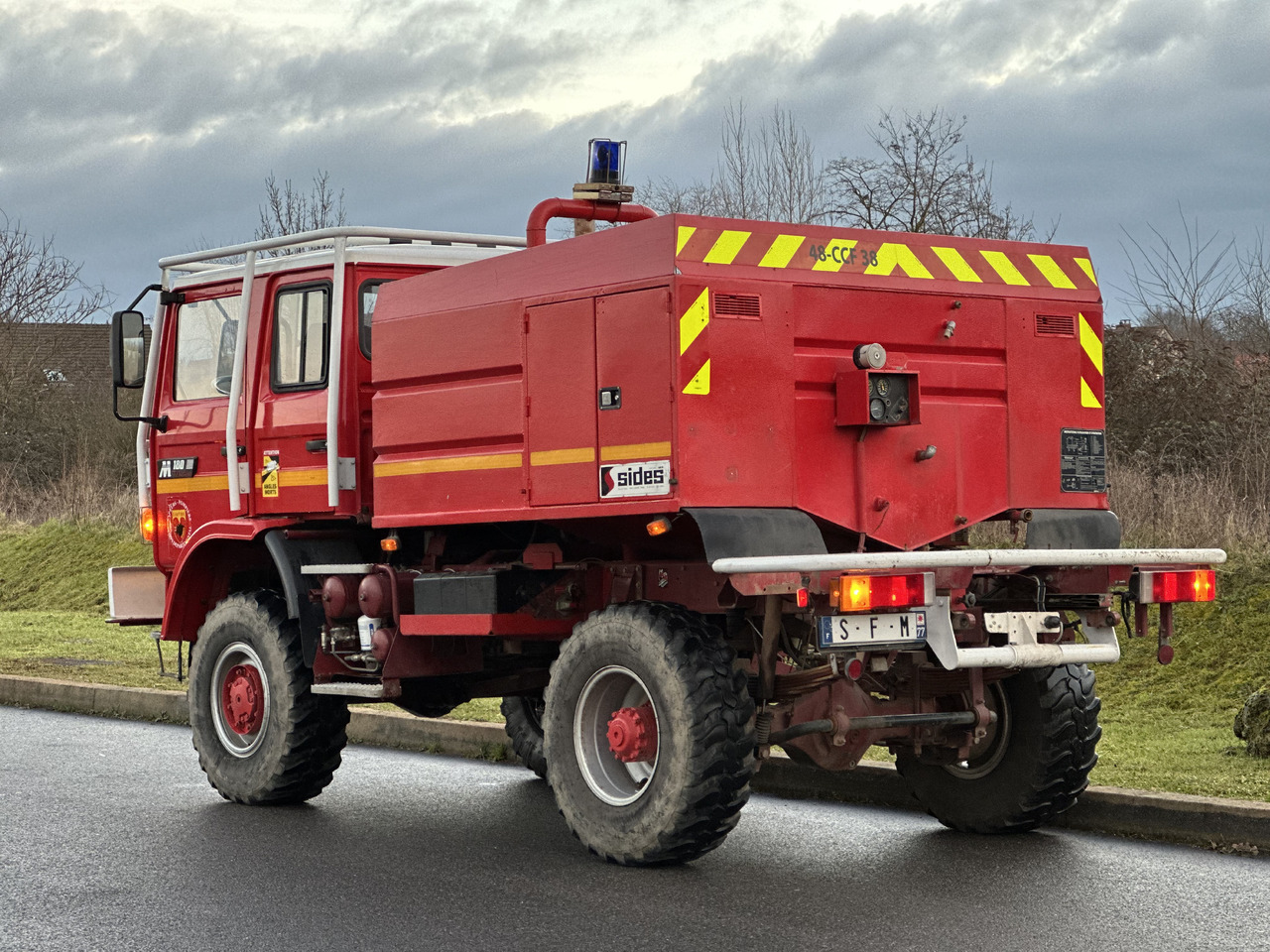 Autospeciala de stins incendii RENAULT M180: Foto 6