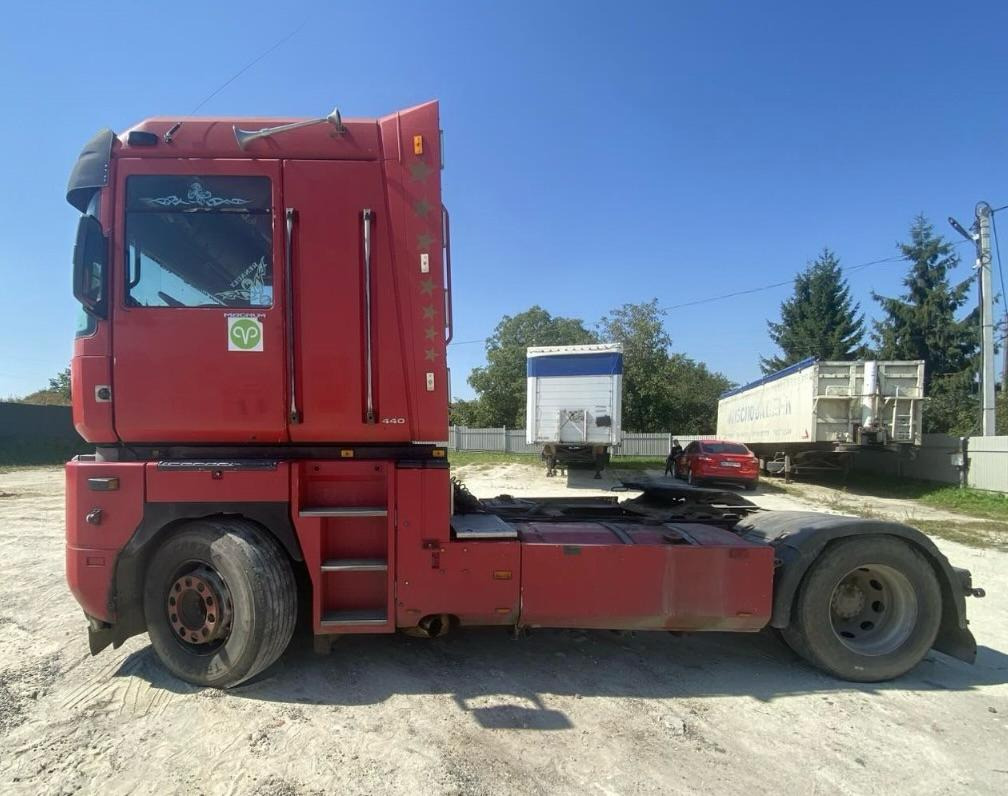 RENAULT Magnum 440 ID1503S - Cap tractor: Foto 3 RENAULT Magnum 440 ID1503S - Cap tractor: Foto 3