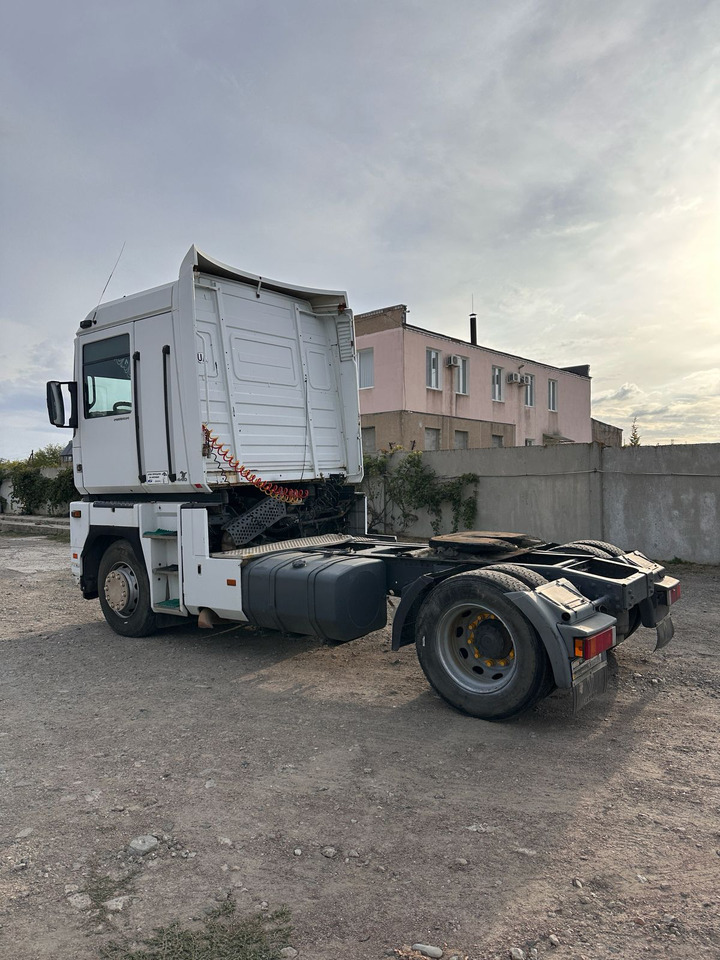 RENAULT Magnum 440 | ID1639S - Cap tractor: Foto 5 RENAULT Magnum 440 | ID1639S - Cap tractor: Foto 5