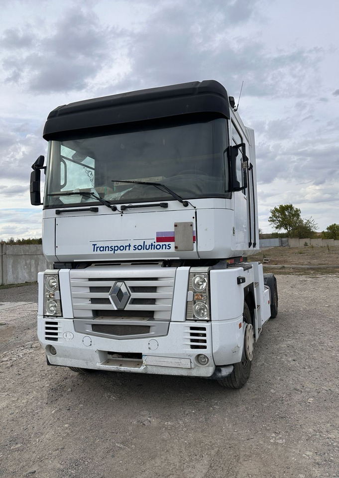 RENAULT Magnum 440 | ID1643S - Cap tractor: Foto 2 RENAULT Magnum 440 | ID1643S - Cap tractor: Foto 2