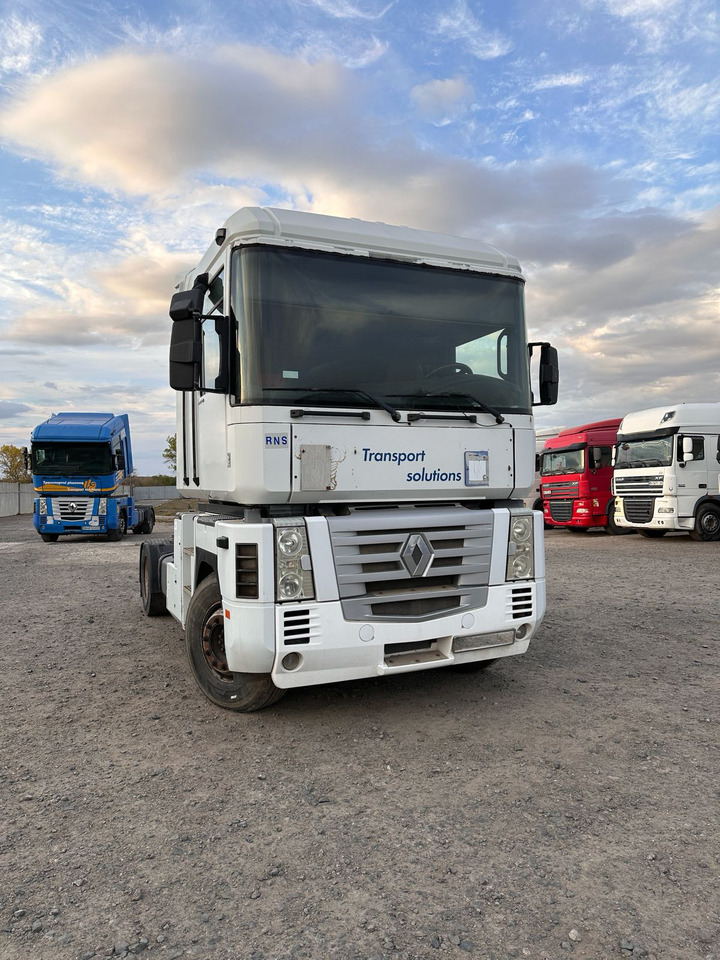 RENAULT Magnum 440 | ID1644S - Cap tractor: Foto 1 RENAULT Magnum 440 | ID1644S - Cap tractor: Foto 1