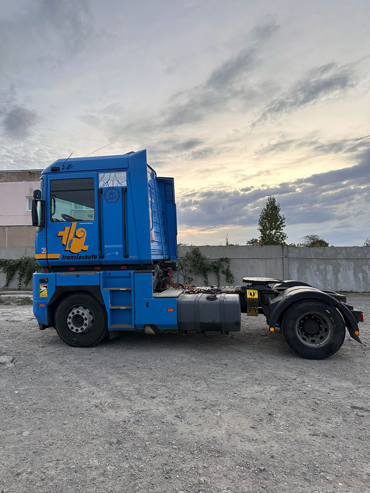 RENAULT Magnum 440 | ID1646S - Cap tractor: Foto 4 RENAULT Magnum 440 | ID1646S - Cap tractor: Foto 4