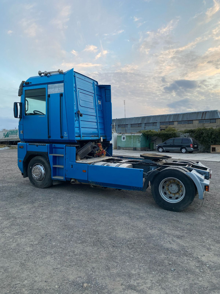 RENAULT Magnum 480 | ID1642S - Cap tractor: Foto 3 RENAULT Magnum 480 | ID1642S - Cap tractor: Foto 3