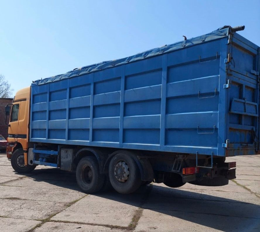 MERCEDES-BENZ 2540 - Camion platformă: Foto 4 MERCEDES-BENZ 2540 - Camion platformă: Foto 4