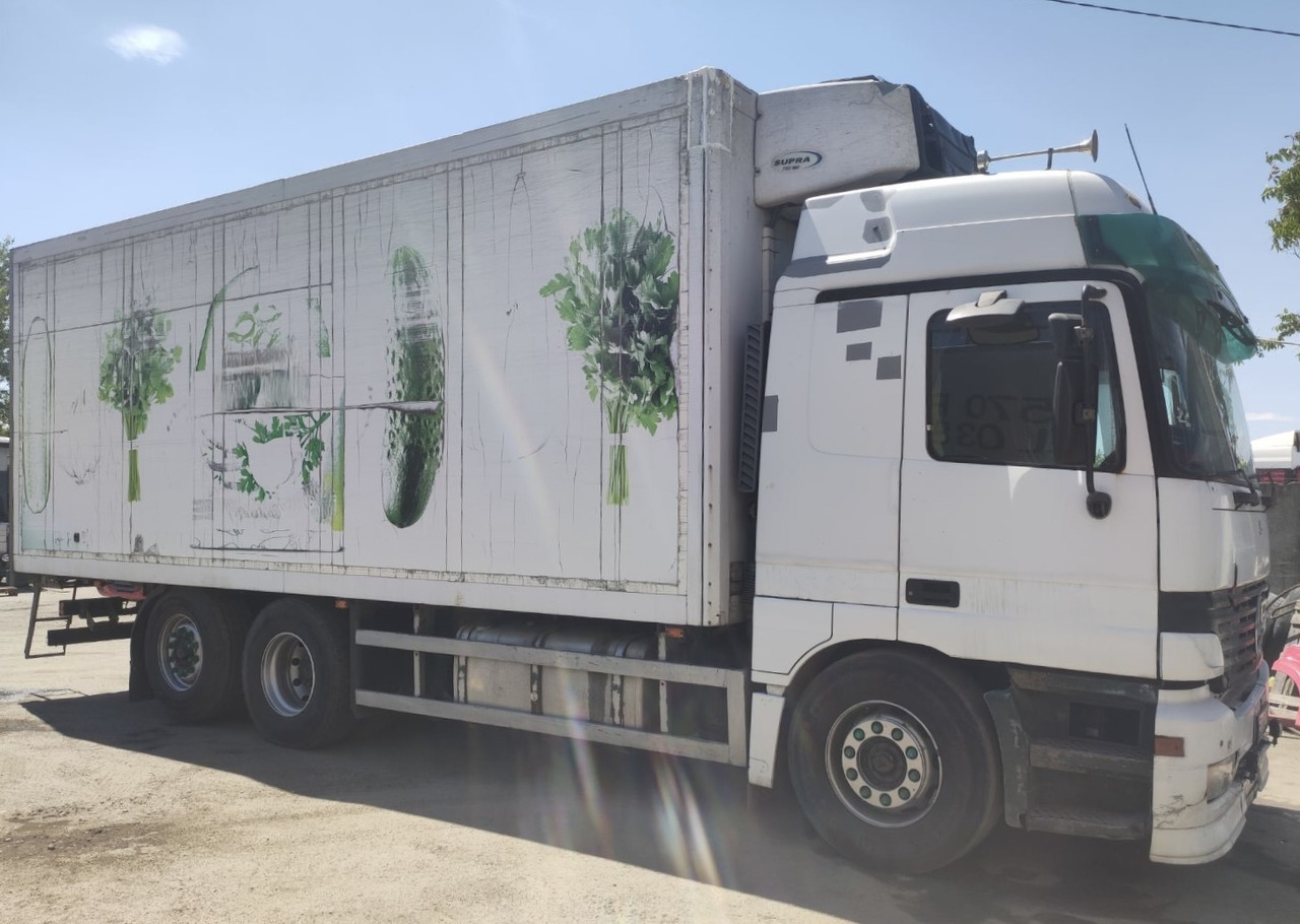 MERCEDES-BENZ Actros 2543 - Camion frigider: Foto 1 MERCEDES-BENZ Actros 2543 - Camion frigider: Foto 1