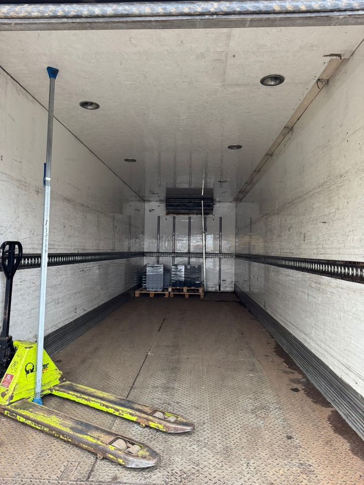 Camion frigider SCANIA P270: Foto 6