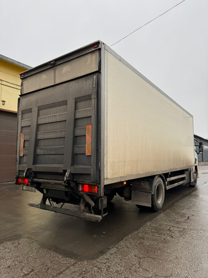 Camion frigider SCANIA P270: Foto 11