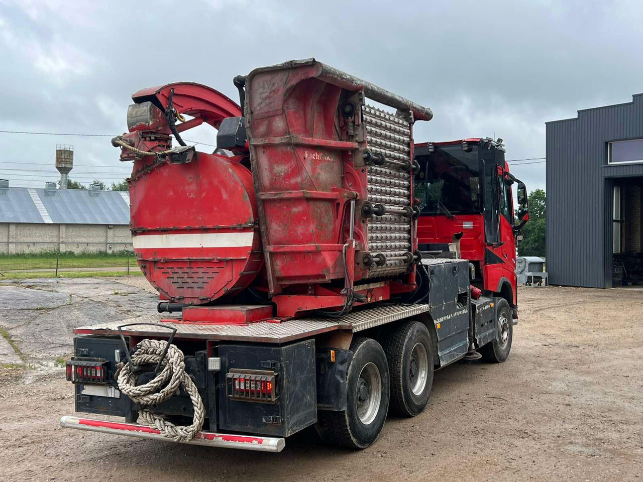 Tocător de lemne VOLVO FH16.550: Foto 9 Tocător de lemne VOLVO FH16.550: Foto 9