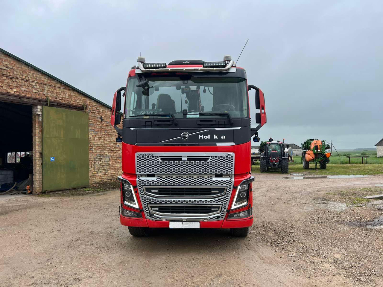 VOLVO FH16.550 - Tocător de lemne: Foto 2 VOLVO FH16.550 - Tocător de lemne: Foto 2