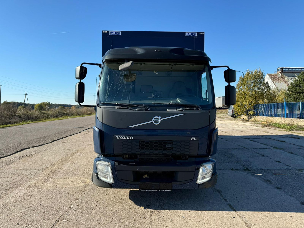 VOLVO FL 240 - Camion furgon: Foto 4 VOLVO FL 240 - Camion furgon: Foto 4