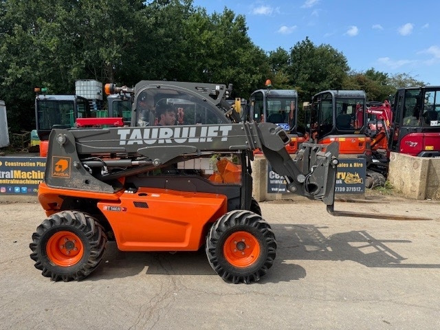 Ausa T 144 H - Stivuitor telescopic: Foto 1 Ausa T 144 H - Stivuitor telescopic: Foto 1