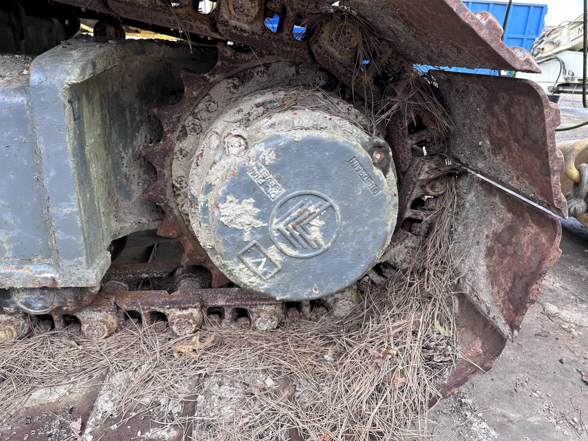 LIEBHERR LRB 155 for parts breaking dismantling - Sonetă: Foto 3 LIEBHERR LRB 155 for parts breaking dismantling - Sonetă: Foto 3