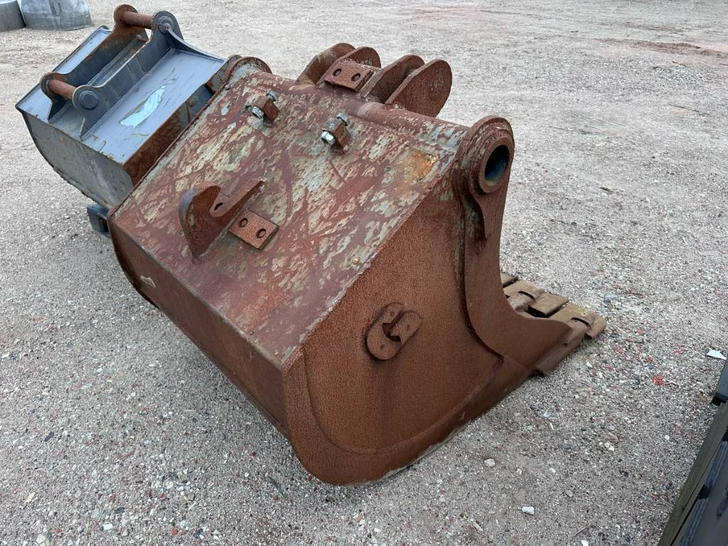 Volvo S 1 Tieflöffel - bucket 1.200 mm ca. 1.2 m³ - Cupă excavator: Foto 4 Volvo S 1 Tieflöffel - bucket 1.200 mm ca. 1.2 m³ - Cupă excavator: Foto 4