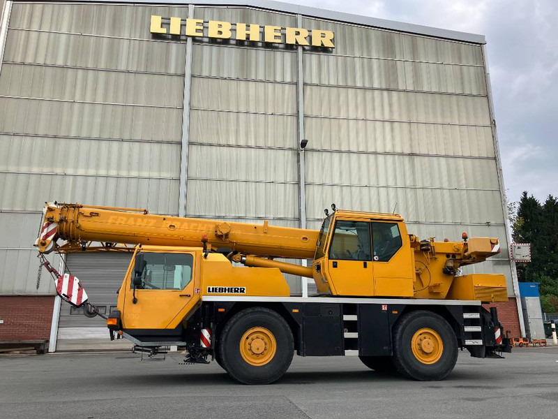 Liebherr LTM 1030-2 - Macara tot teren: Foto 1 Liebherr LTM 1030-2 - Macara tot teren: Foto 1