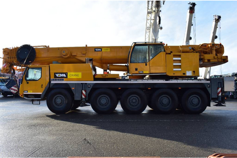 Liebherr LTM 1100-5.1 - Macara tot teren: Foto 1 Liebherr LTM 1100-5.1 - Macara tot teren: Foto 1
