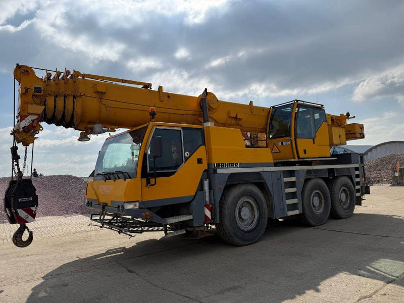 Liebherr LTM1055/1 - Macara tot teren: Foto 3 Liebherr LTM1055/1 - Macara tot teren: Foto 3