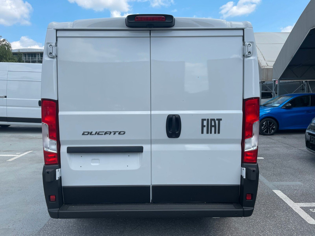 Fiat Ducato 30L L2H1 120 Kastenwagen 2025 - Autoutilitară compactă: Foto 5 Fiat Ducato 30L L2H1 120 Kastenwagen 2025 - Autoutilitară compactă: Foto 5