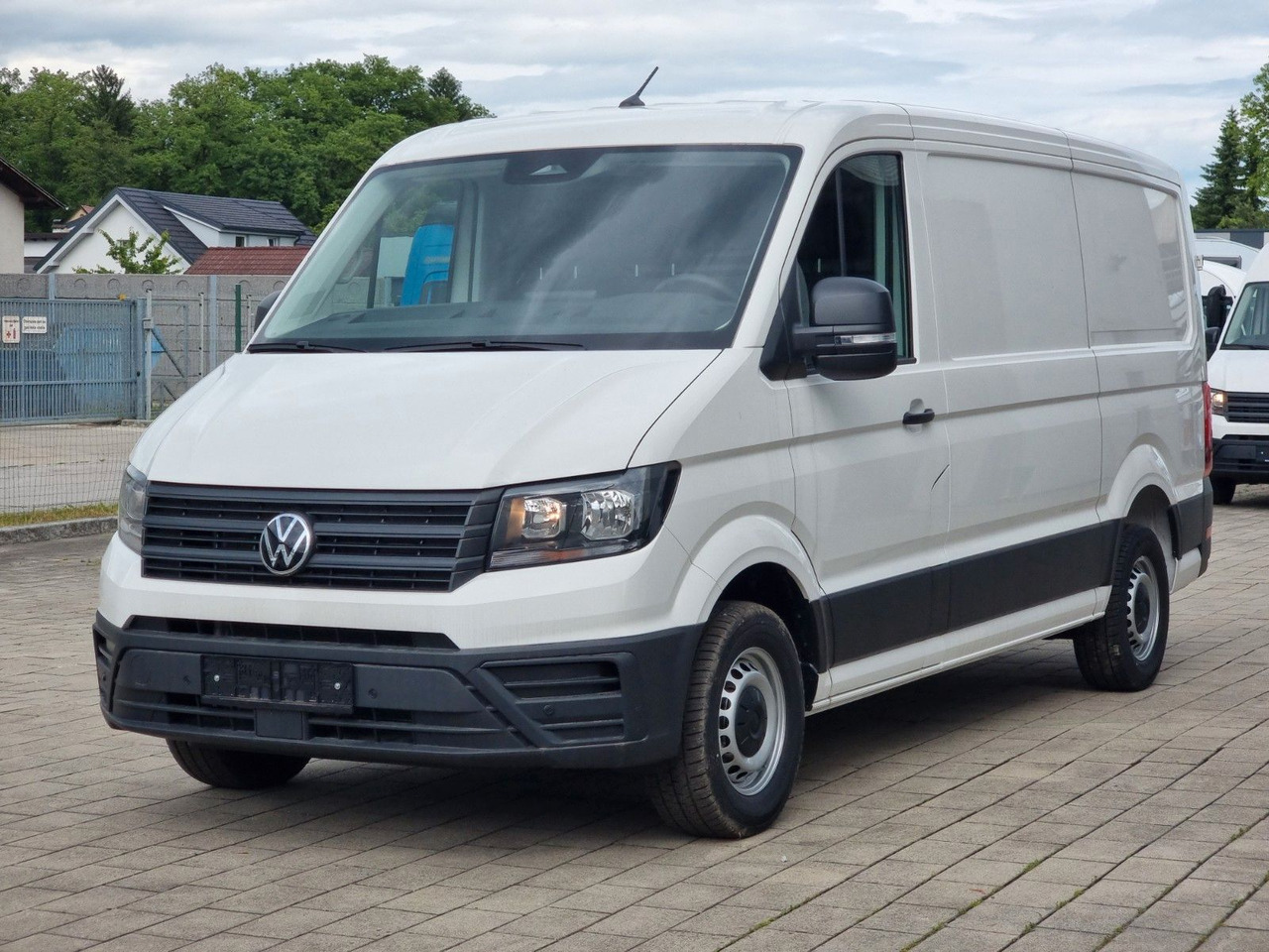 Volkswagen Crafter 35 L3H2 140 PS MJ 2025 Lager - Dubă: Foto 1 Volkswagen Crafter 35 L3H2 140 PS MJ 2025 Lager - Dubă: Foto 1