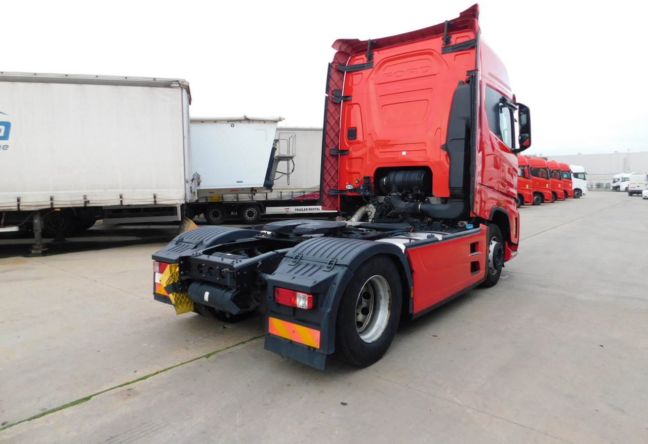 Ford F max 4x2 scab e6 12tx2620 - Cap tractor: Foto 3 Ford F max 4x2 scab e6 12tx2620 - Cap tractor: Foto 3