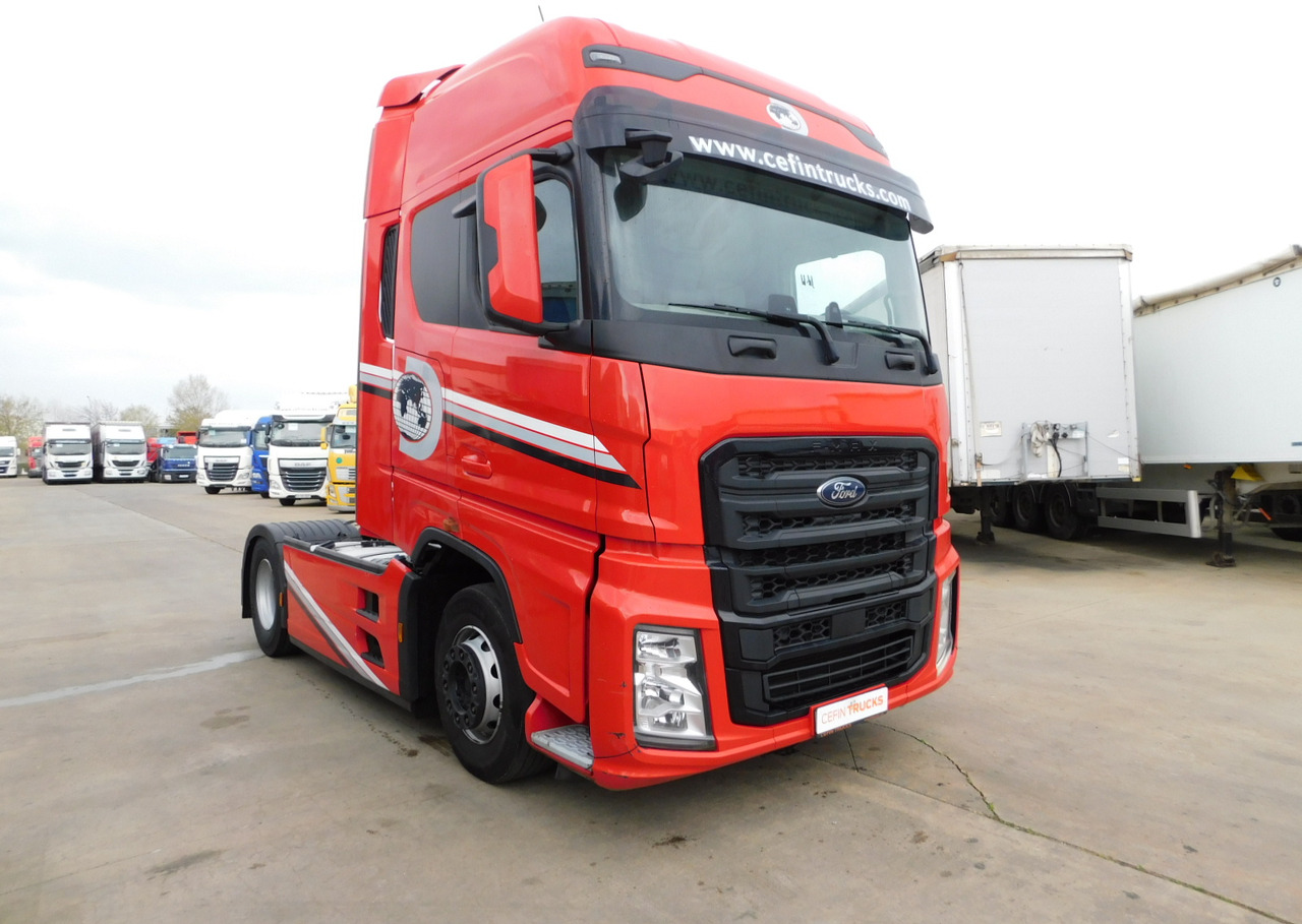 Ford F max 4x2 scab e6 12tx2620 - Cap tractor: Foto 2 Ford F max 4x2 scab e6 12tx2620 - Cap tractor: Foto 2