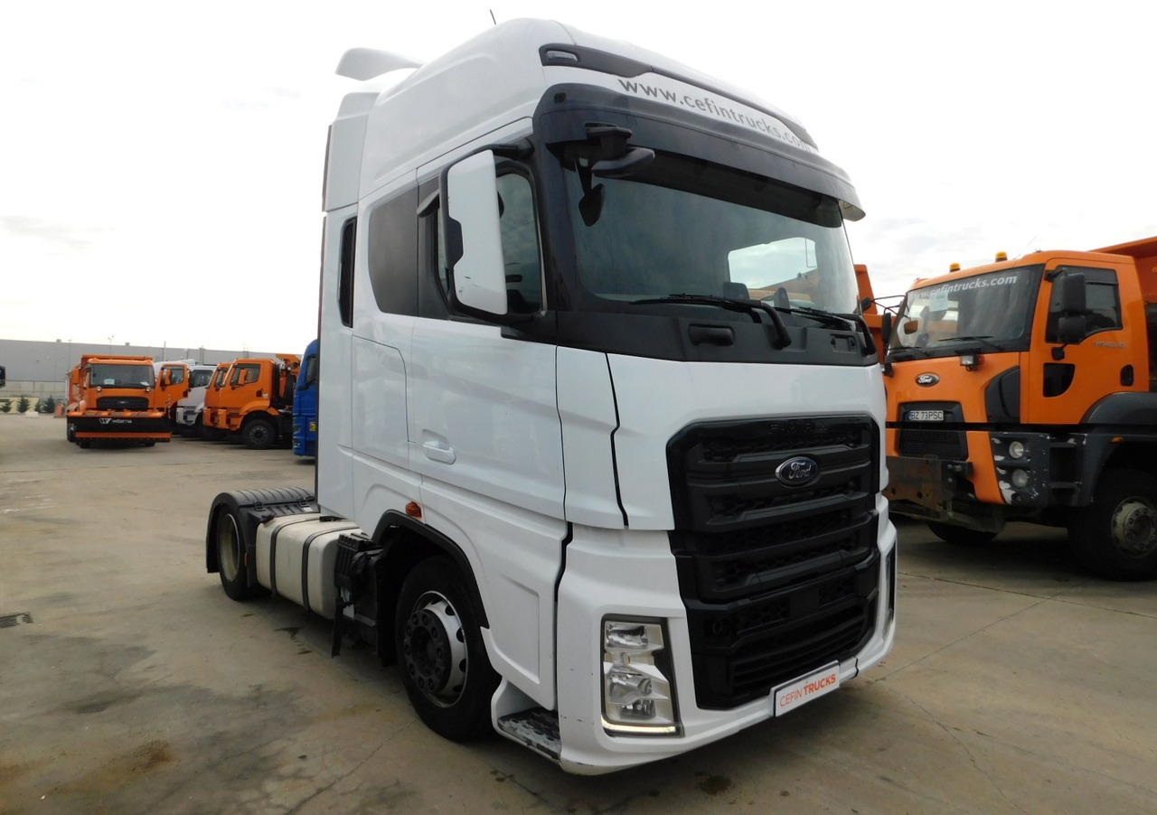 Ford F max ll 4x2 scab e6 12tx2620 - Cap tractor: Foto 2 Ford F max ll 4x2 scab e6 12tx2620 - Cap tractor: Foto 2