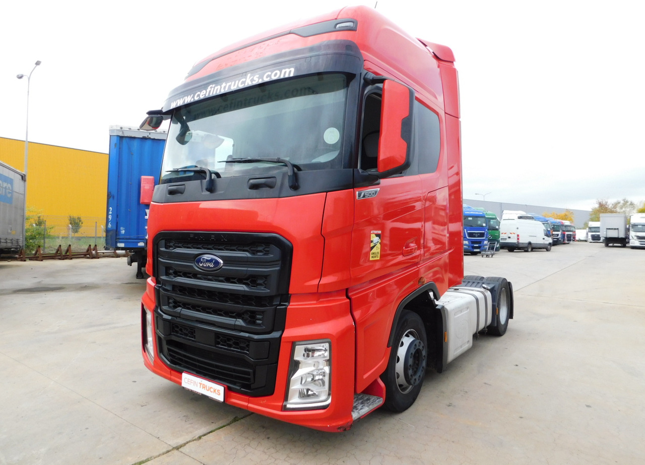 Ford F max ll 4x2 scab e6 12tx2620 - Cap tractor: Foto 1 Ford F max ll 4x2 scab e6 12tx2620 - Cap tractor: Foto 1