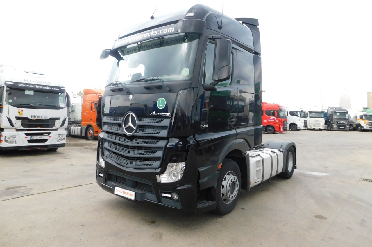 Mercedes Actros - Cap tractor: Foto 1 Mercedes Actros - Cap tractor: Foto 1