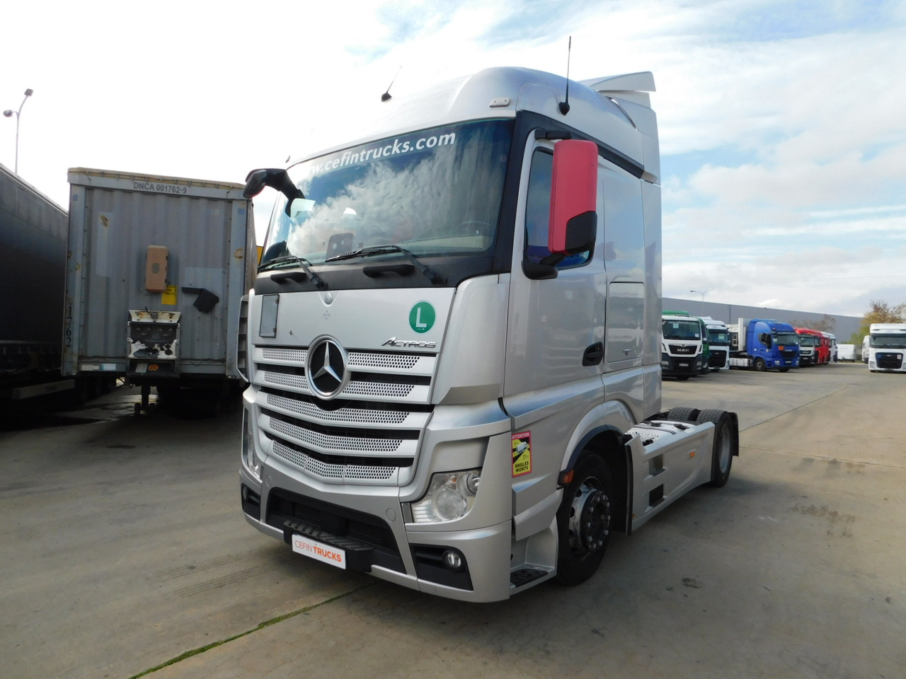 Mercedes Actros - Cap tractor: Foto 1 Mercedes Actros - Cap tractor: Foto 1