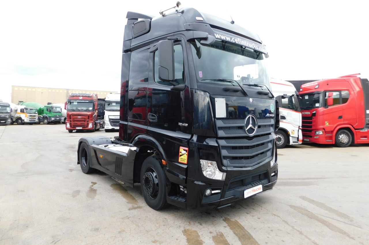 Mercedes Actros - Cap tractor: Foto 2 Mercedes Actros - Cap tractor: Foto 2