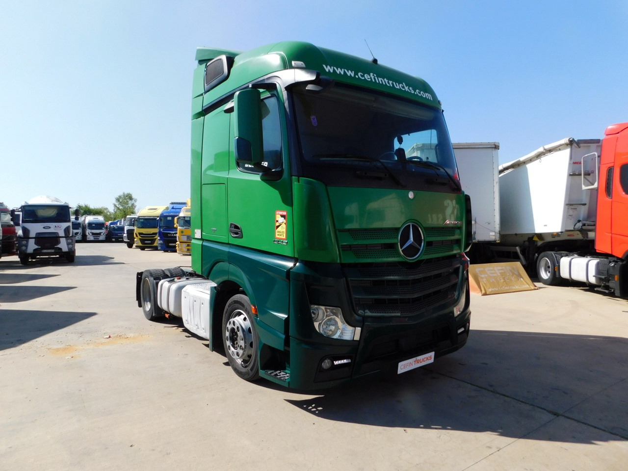 Mercedes Actros - Cap tractor: Foto 2 Mercedes Actros - Cap tractor: Foto 2