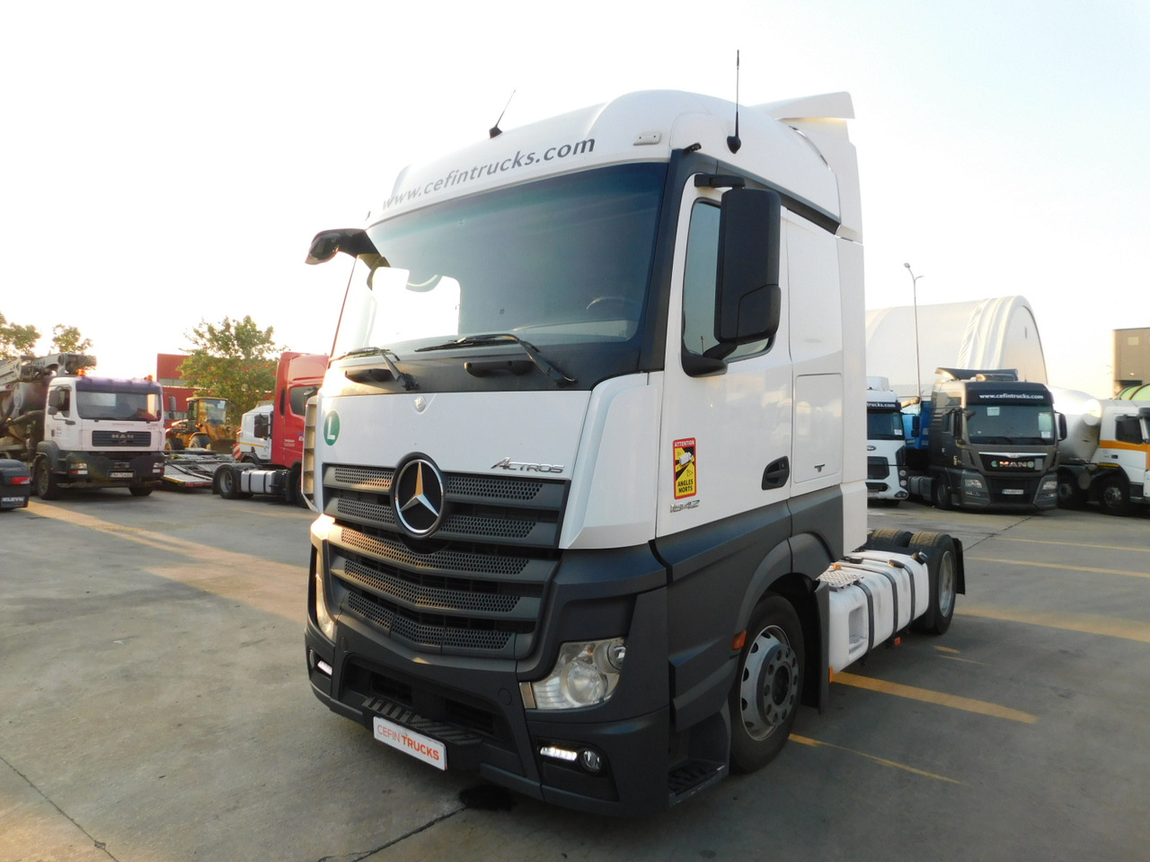 Mercedes Actros - Cap tractor: Foto 1 Mercedes Actros - Cap tractor: Foto 1