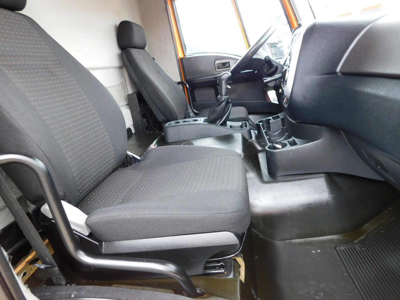 Ford 3542d 6x4 dcab e6 16s2230 - Camion basculantă: Foto 5 Ford 3542d 6x4 dcab e6 16s2230 - Camion basculantă: Foto 5