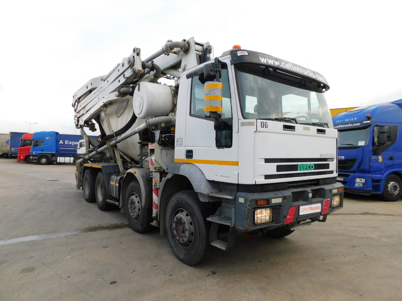 Iveco 410e44h80 - Autobetonieră: Foto 2 Iveco 410e44h80 - Autobetonieră: Foto 2