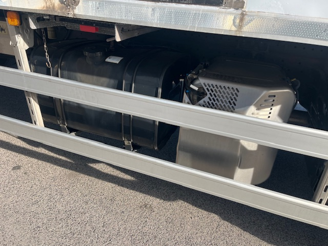 MAN TGM 15.290 4x2 LL Tiefkühler ATP möglich Euro6 - Autoutilitară frigorifica: Foto 4 MAN TGM 15.290 4x2 LL Tiefkühler ATP möglich Euro6 - Autoutilitară frigorifica: Foto 4