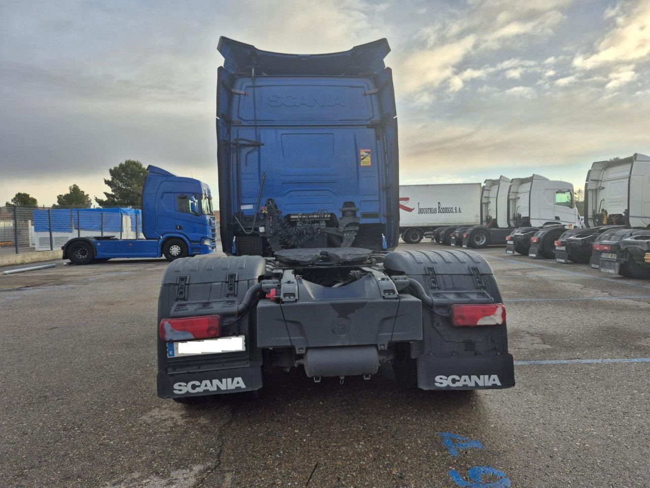 Scania R 580 - Cap tractor: Foto 4 Scania R 580 - Cap tractor: Foto 4