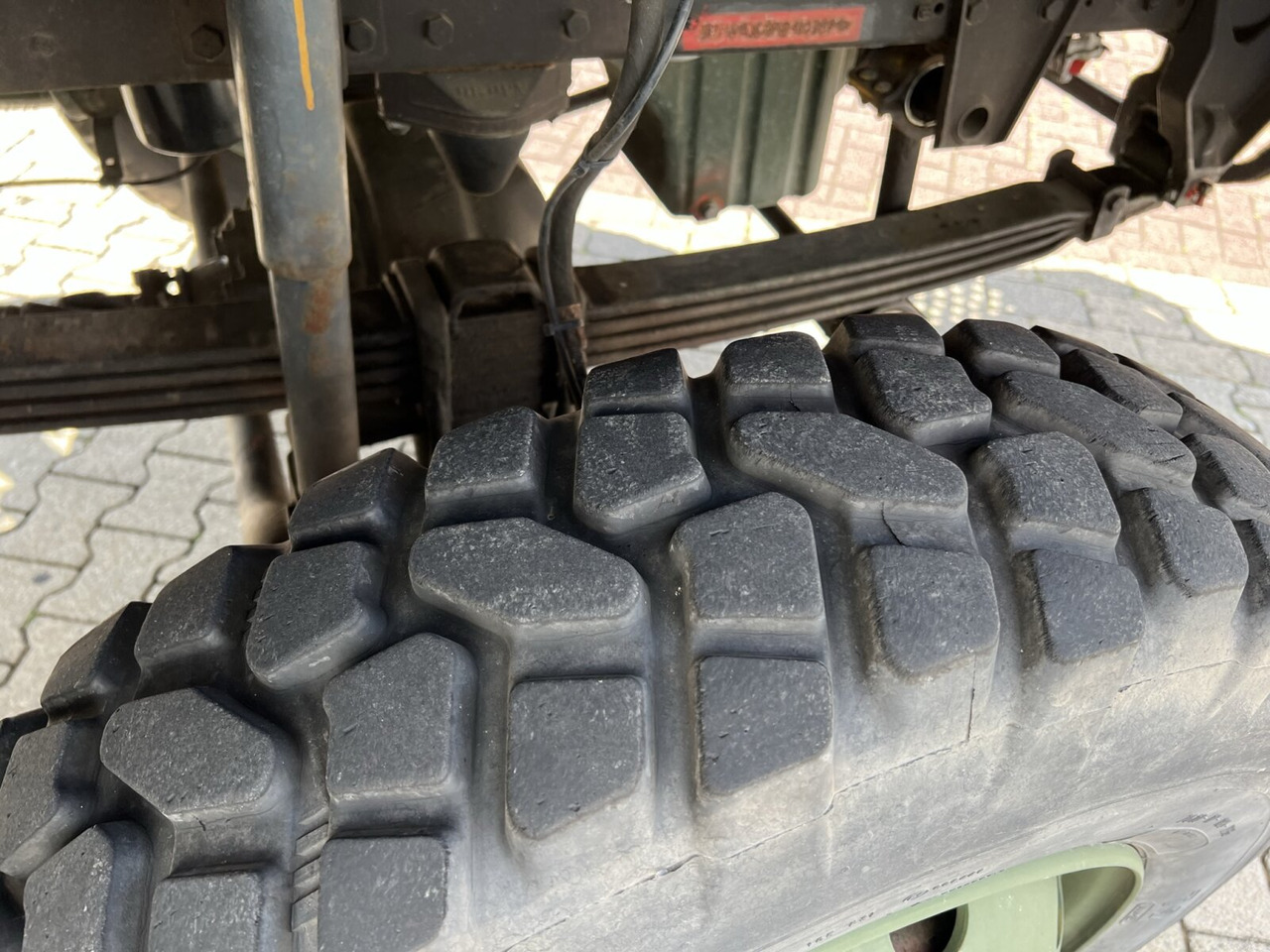 110-17 AW 4x4 110-17 AW 4x4, Ex-, Küche - Camion cu prelată: Foto 2 110-17 AW 4x4 110-17 AW 4x4, Ex-, Küche - Camion cu prelată: Foto 2