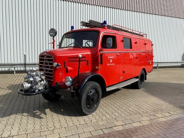 B522-A0 4x4 Löschgruppenfahrzeug BORGWARD B522-A0 4x4 Löschgruppenfahrzeug LF 8/TS - Autospeciala de stins incendii: Foto 1 B522-A0 4x4 Löschgruppenfahrzeug BORGWARD B522-A0 4x4 Löschgruppenfahrzeug LF 8/TS - Autospeciala de stins incendii: Foto 1