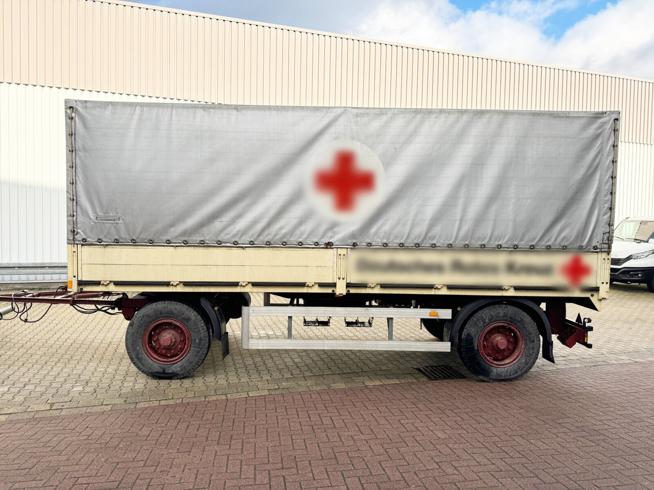 Bauer-Zeppelin Pritschenanhänger Bauer-Zeppelin Pritschenanhänger - Remorcă platformă: Foto 4 Bauer-Zeppelin Pritschenanhänger Bauer-Zeppelin Pritschenanhänger - Remorcă platformă: Foto 4